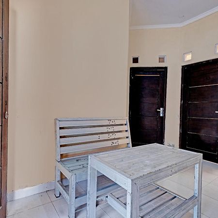 Spot On 92934 Nusantara Syariah Yogyakarta Exterior photo